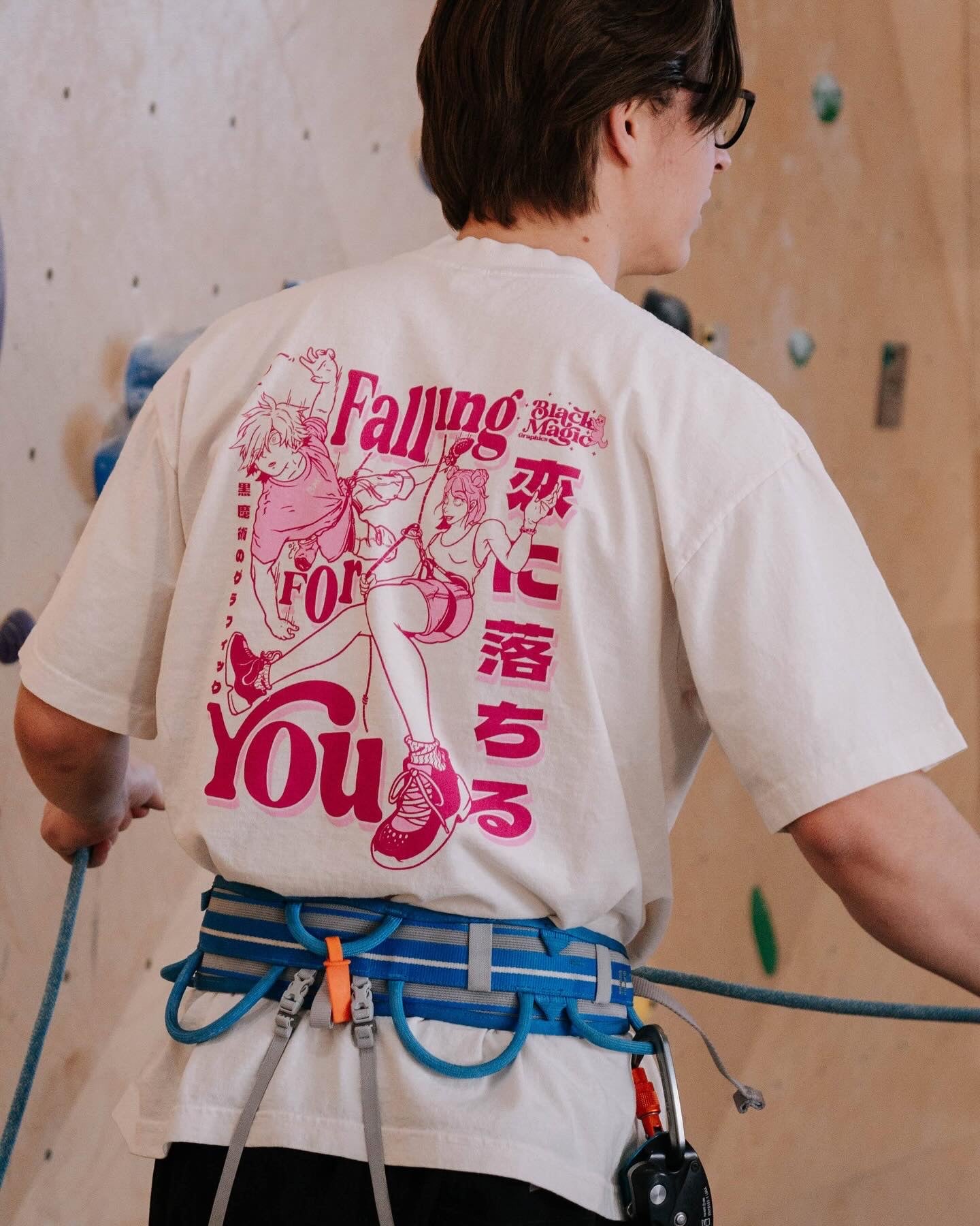 Falling for You - Anime Valentines Day Rock Climbers T-shirt